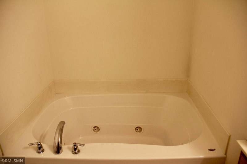 333 Naegele Avenue - Photo 26