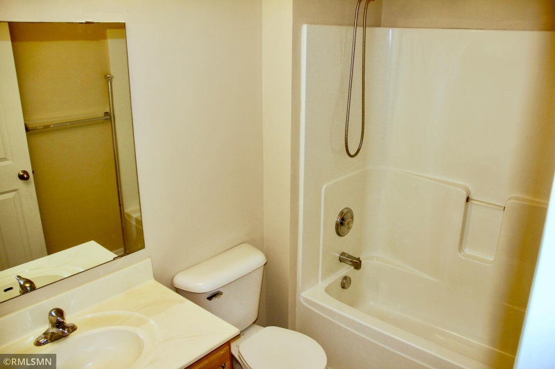333 Naegele Avenue - Photo 29