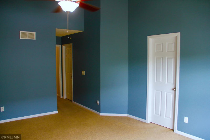 333 Naegele Avenue - Photo 34