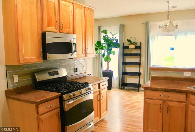 333 Naegele Avenue - Photo 9