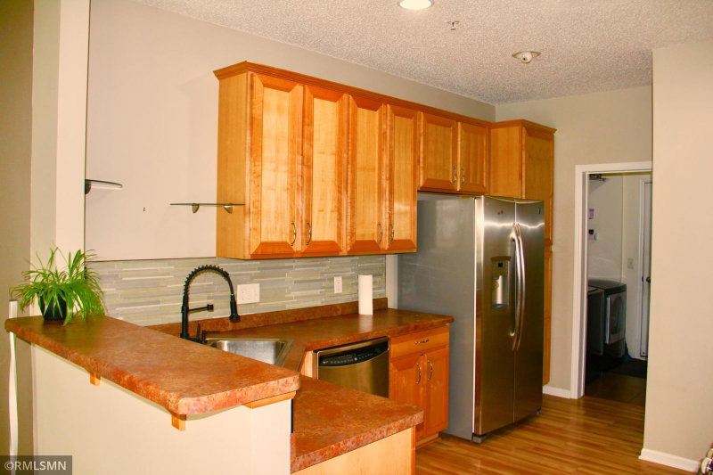 333 Naegele Avenue - Photo 10