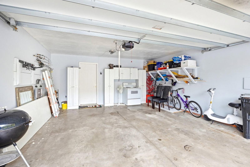 12343 Zealand Avenue N - Photo 15