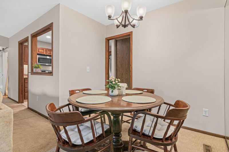 13401 Pepperwood Circle - Photo 8