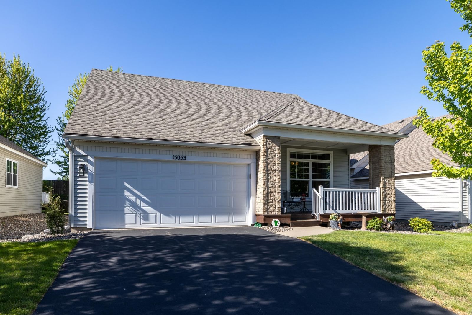 15053 Dutchman Way