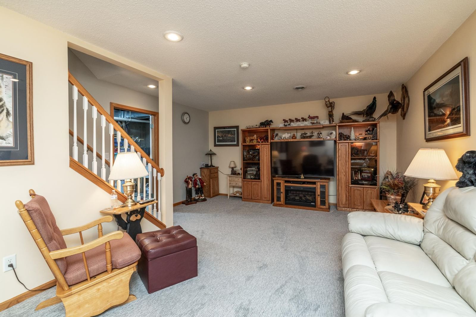 15053 Dutchman Way