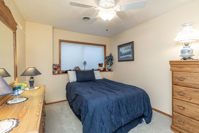 15053 Dutchman Way - Photo 6