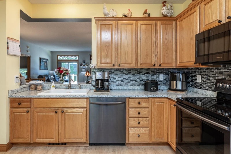 15053 Dutchman Way - Photo 9