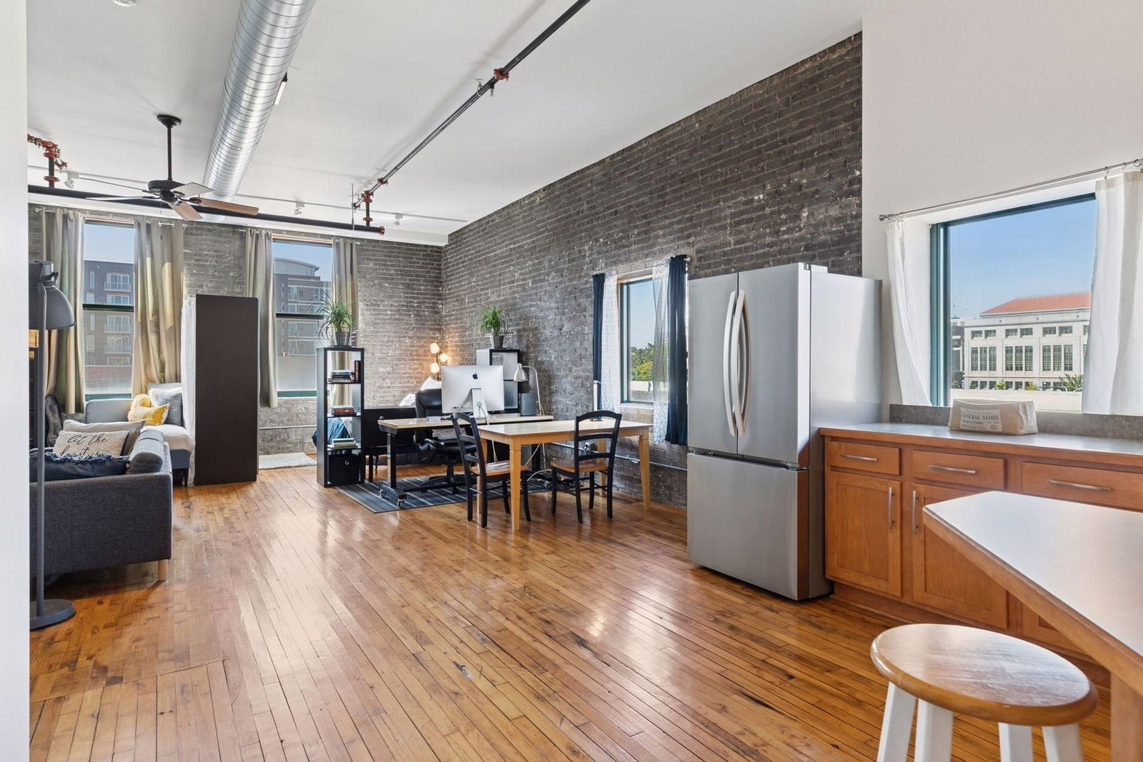 523 Jackson Street #302