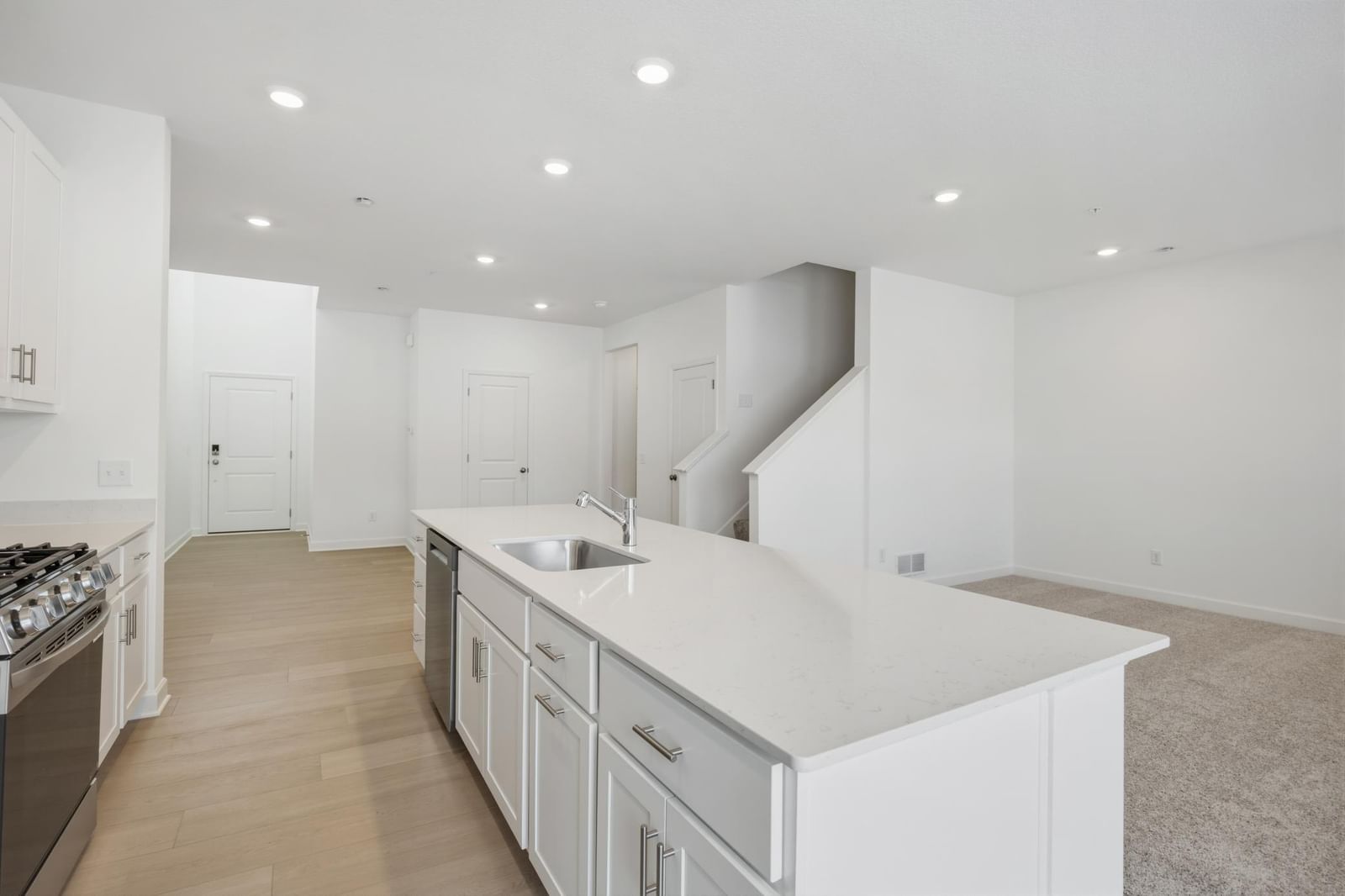 6137 205th Cove N