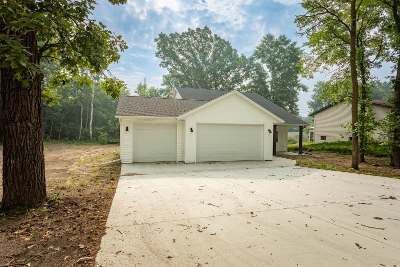 1011 Nokomis Street - Photo 39