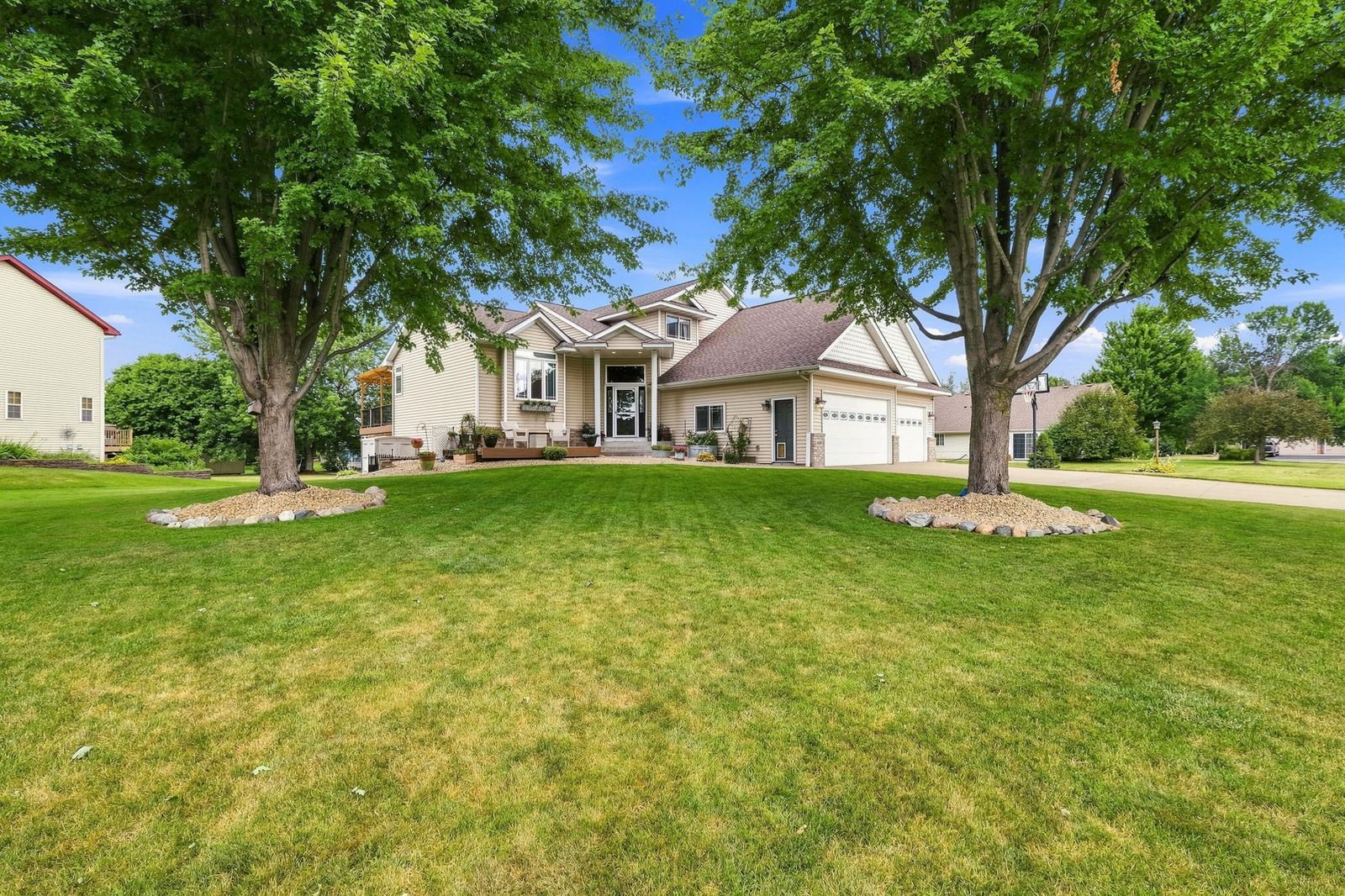 10444 Karston Circle