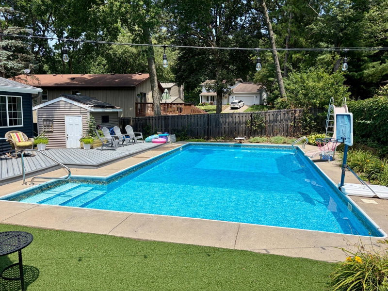 1212 Balsam Trail E - Photo 2
