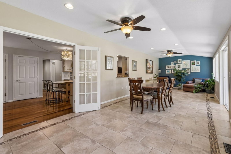 1212 Balsam Trail E - Photo 13