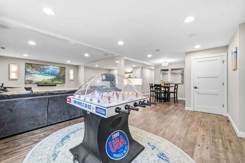 3123 Crestwood Drive NE - Photo 29