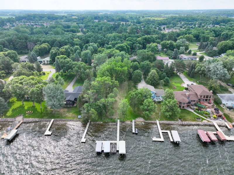 3123 Crestwood Drive NE - Photo 49