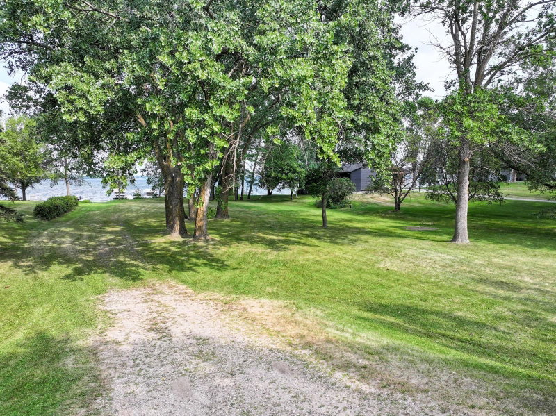 3123 Crestwood Drive NE - Photo 52