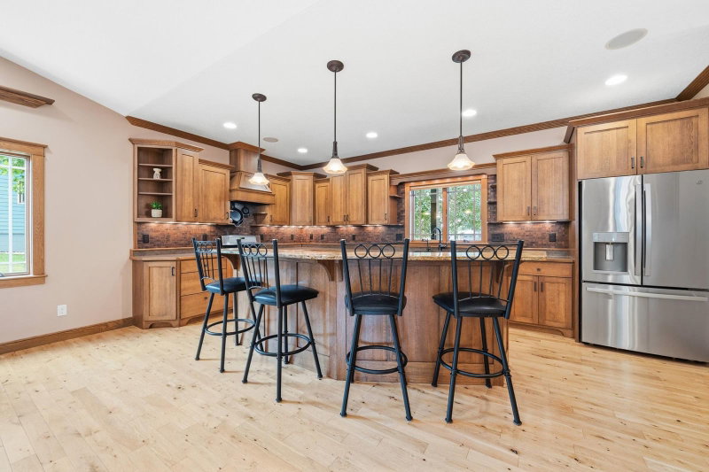 3123 Crestwood Drive NE - Photo 10