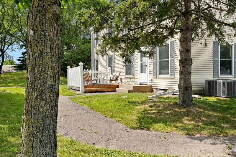 4980 Grenwich Trail N - Photo 27