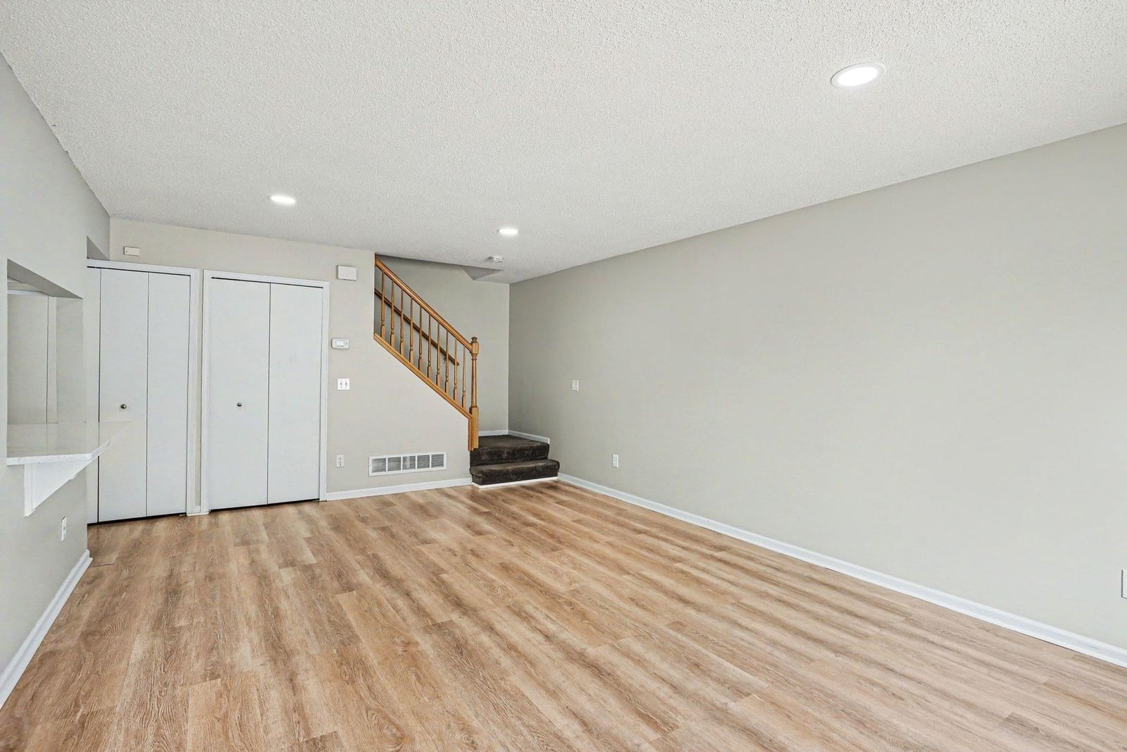4300 Meghan Lane #302