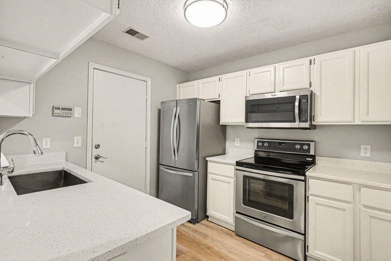 4300 Meghan Lane #302 - Photo 7
