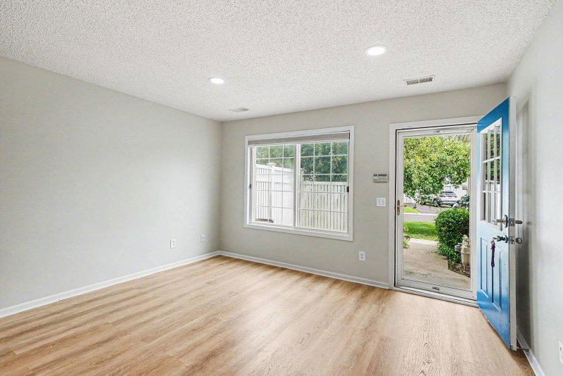 4300 Meghan Lane #302 - Photo 10