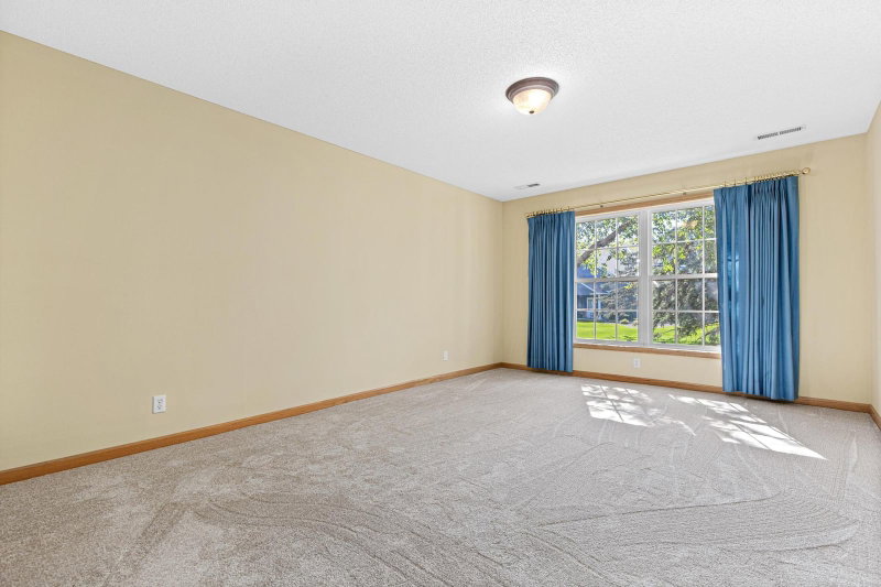 408 Holly Lane N - Photo 30