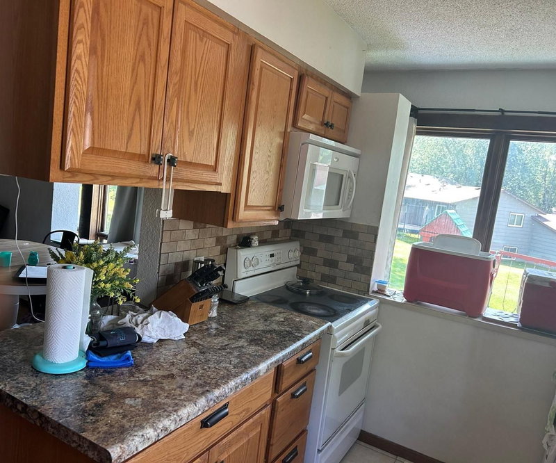 1014 Benedict Drive - Photo 7