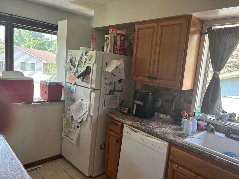 1014 Benedict Drive - Photo 8