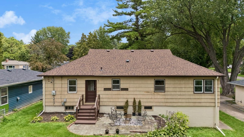 2417 Parkview Boulevard - Photo 23