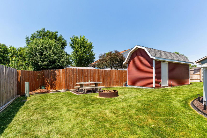 895 Lee Street NE - Photo 11
