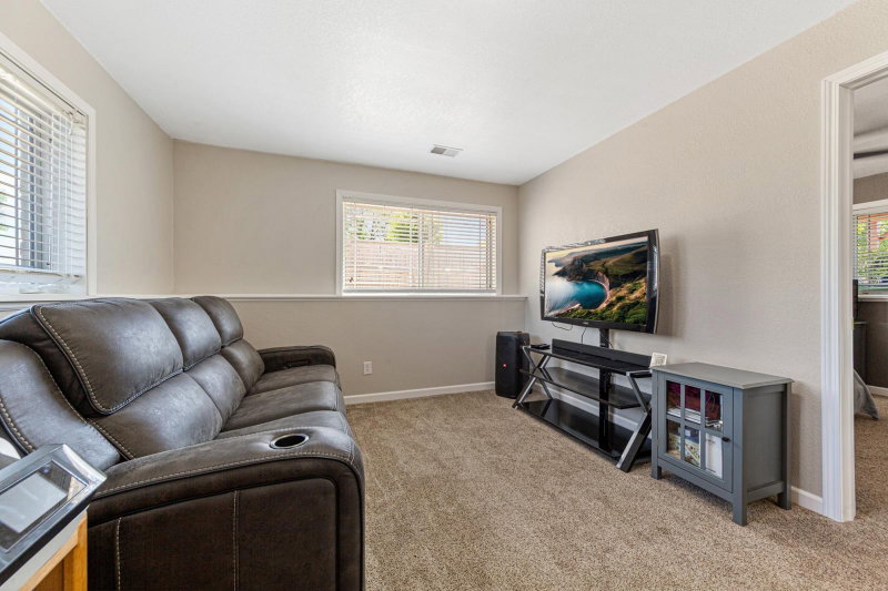 895 Lee Street NE - Photo 16