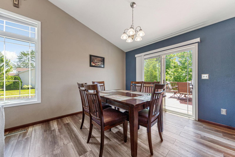 895 Lee Street NE - Photo 19