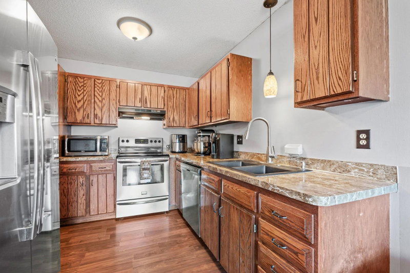 3716 Brookdale Circle N - Photo 12