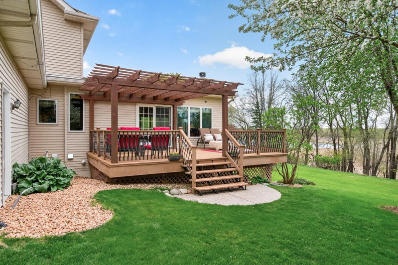 23245 Itasca Avenue N - Photo 4