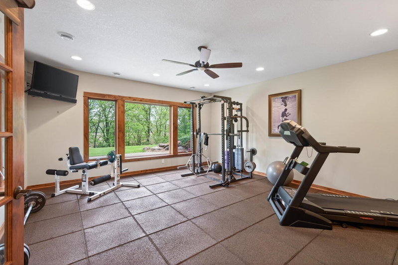 23245 Itasca Avenue N - Photo 40