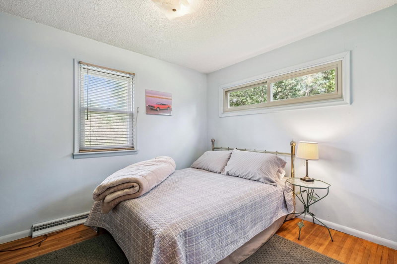 24981 Field Avenue - Photo 15