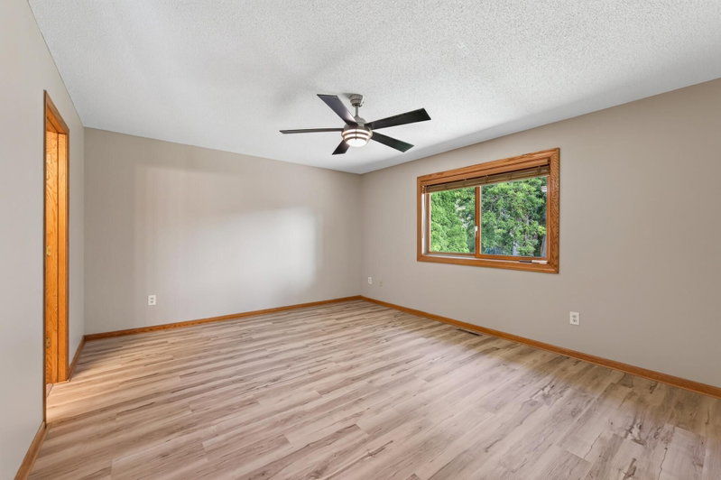 1819 9th Avenue SE - Photo 13