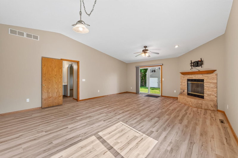 1819 9th Avenue SE - Photo 29