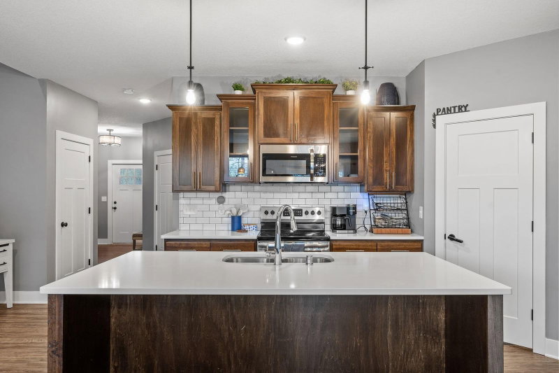 26561 8th Street - Photo 4
