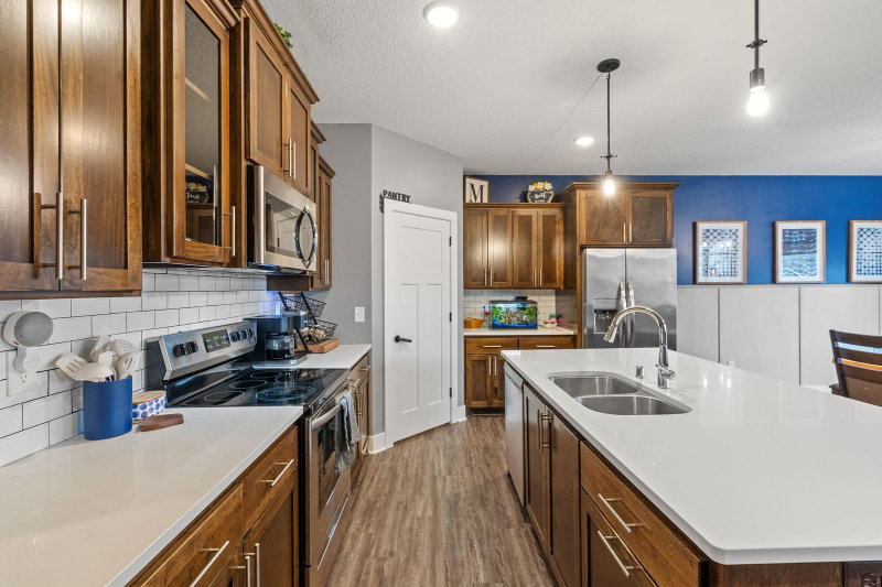 26561 8th Street - Photo 9