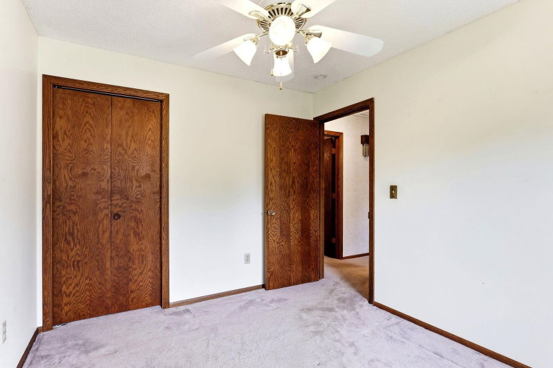 525 Lakewood Drive S - Photo 20