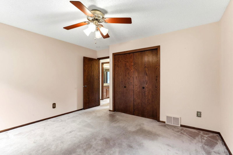 525 Lakewood Drive S - Photo 23