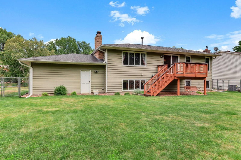 525 Lakewood Drive S - Photo 44