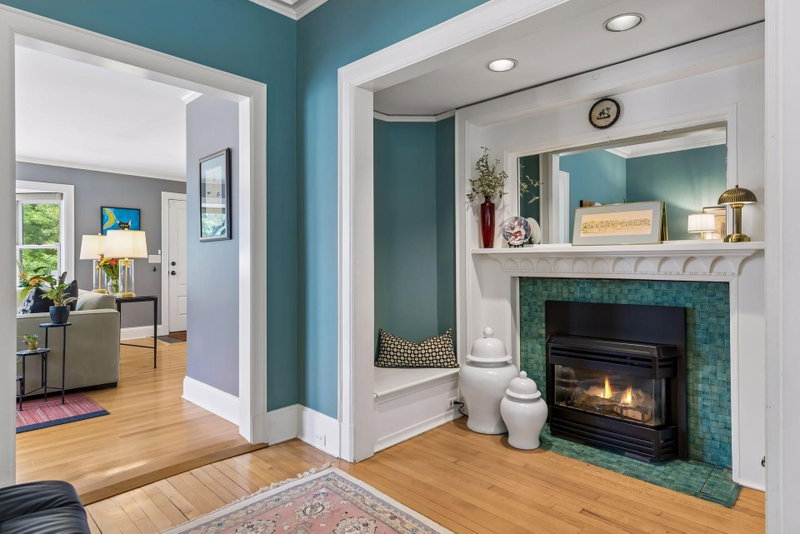 1818 Kenwood Parkway - Photo 24