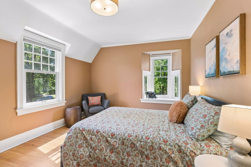 1818 Kenwood Parkway - Photo 43