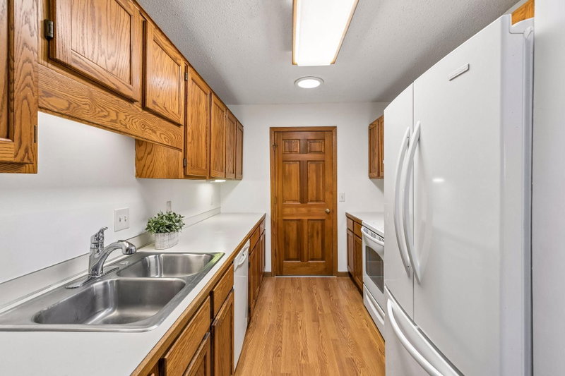 7730 Blaine Avenue - Photo 14