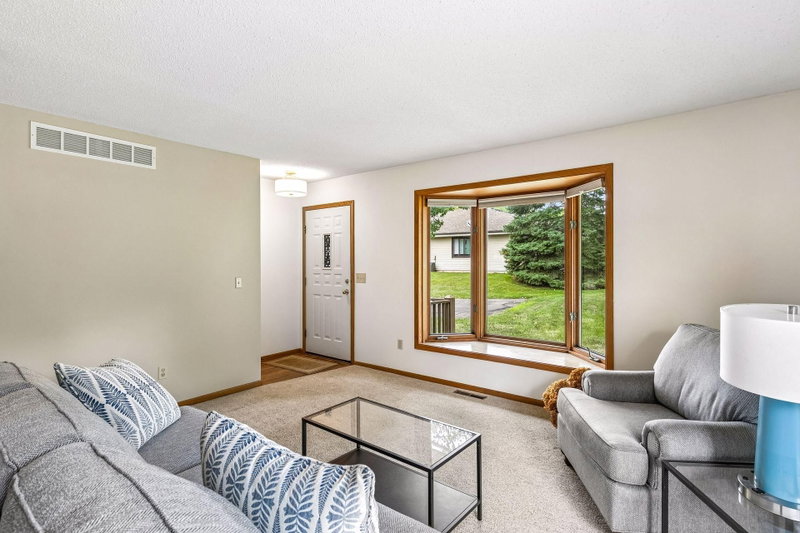 7730 Blaine Avenue - Photo 7