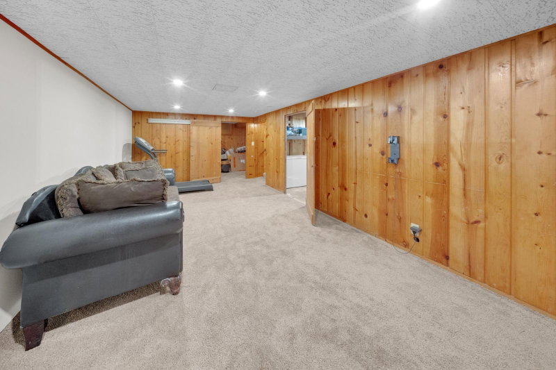2765 Merrill Street - Photo 23