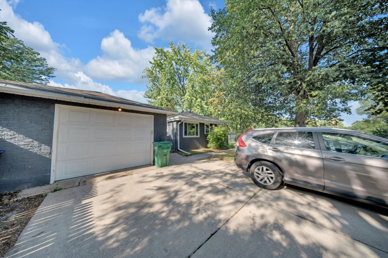 2765 Merrill Street - Photo 26