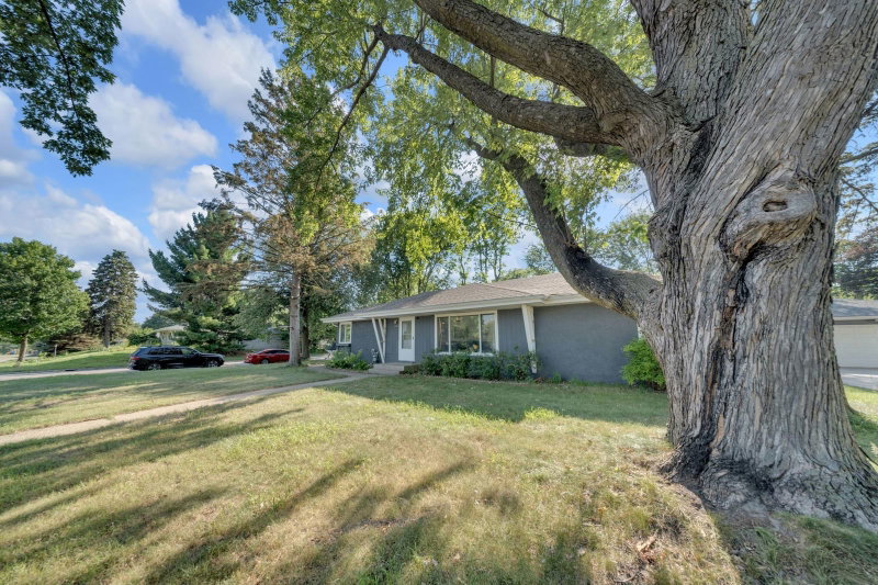 2765 Merrill Street - Photo 29